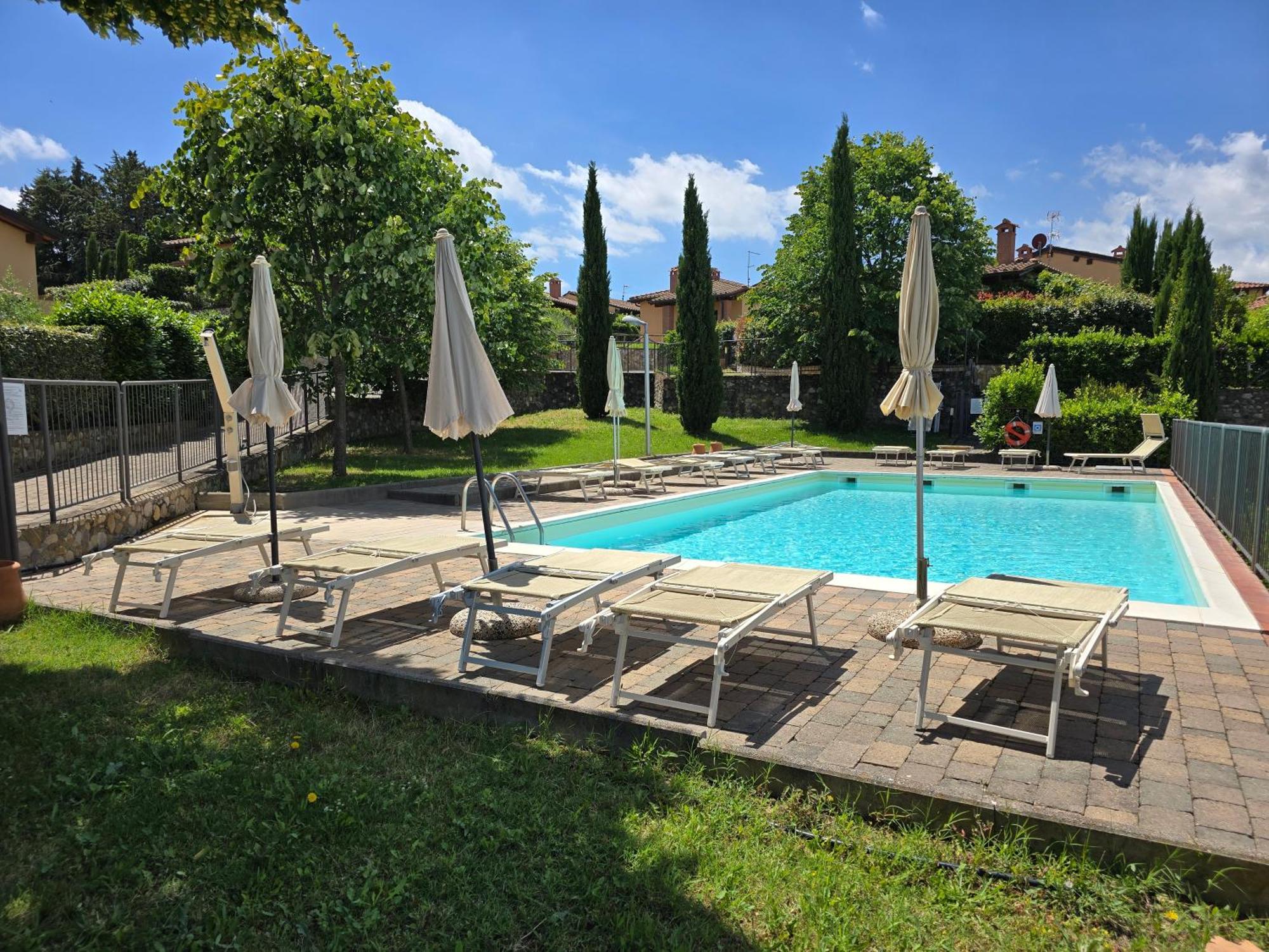Finestra Della Val D'Orcia Apartment Contignano Luaran gambar
