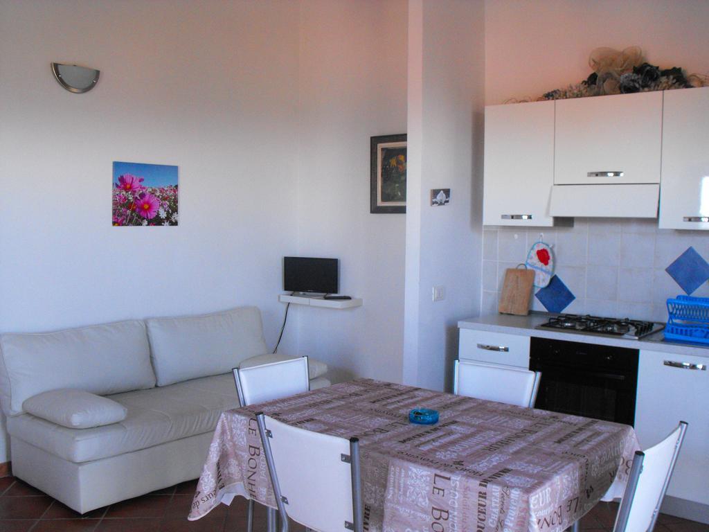 Finestra Della Val D'Orcia Apartment Contignano Luaran gambar