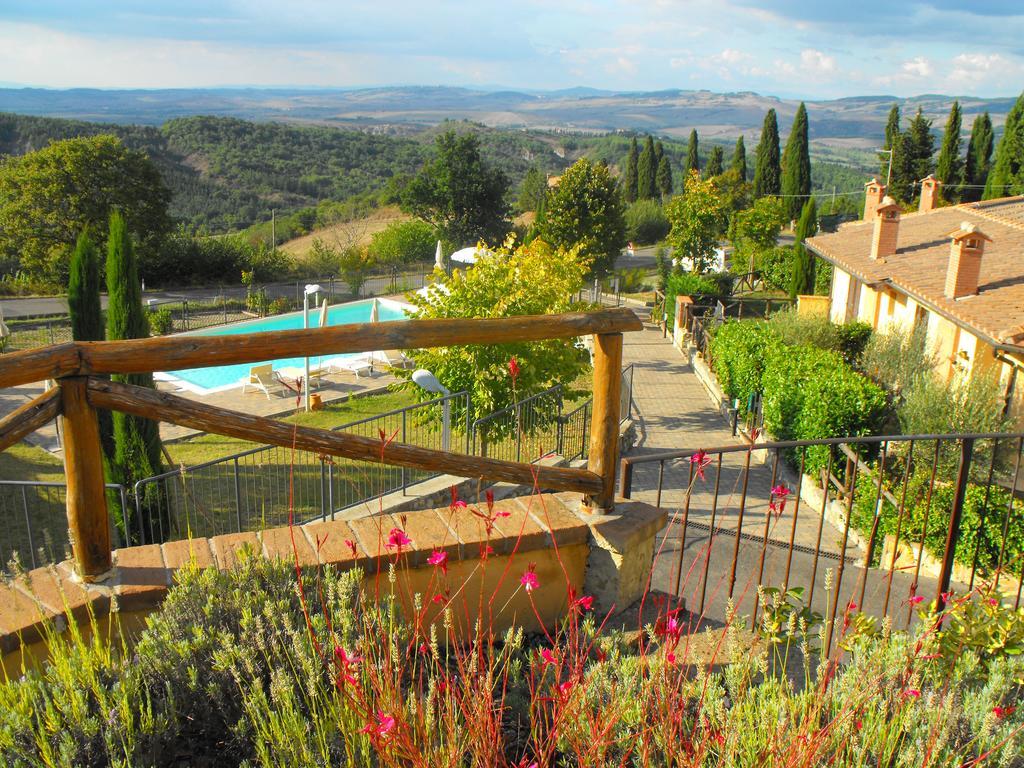 Finestra Della Val D'Orcia Apartment Contignano Luaran gambar